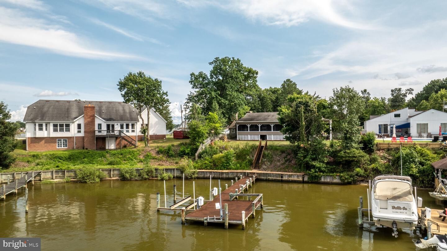 Property Photo:  21 Waterview Point  VA 22443 