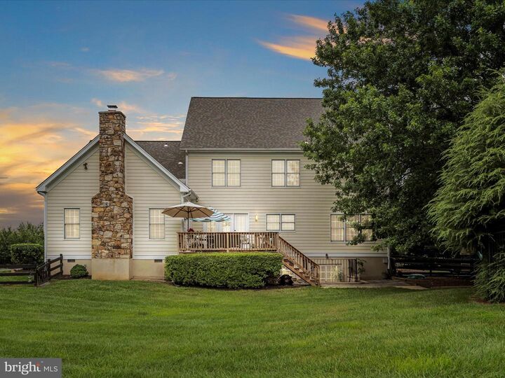 Property Photo:  17006 Lakewood Court  VA 20132 