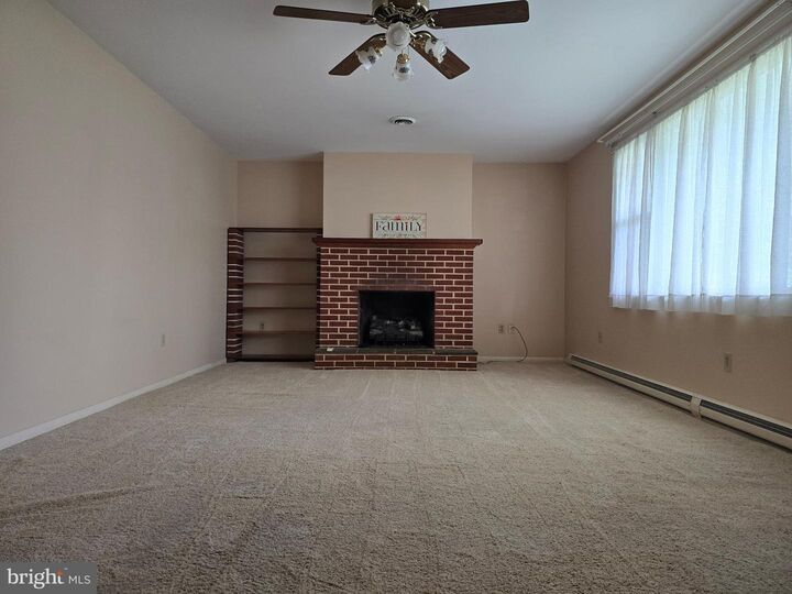 Property Photo:  1046 Rockledge Drive  PA 17015 