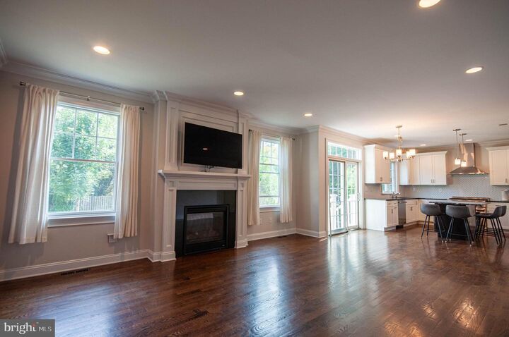 Property Photo:  35 Hillside Road  NJ 08540 