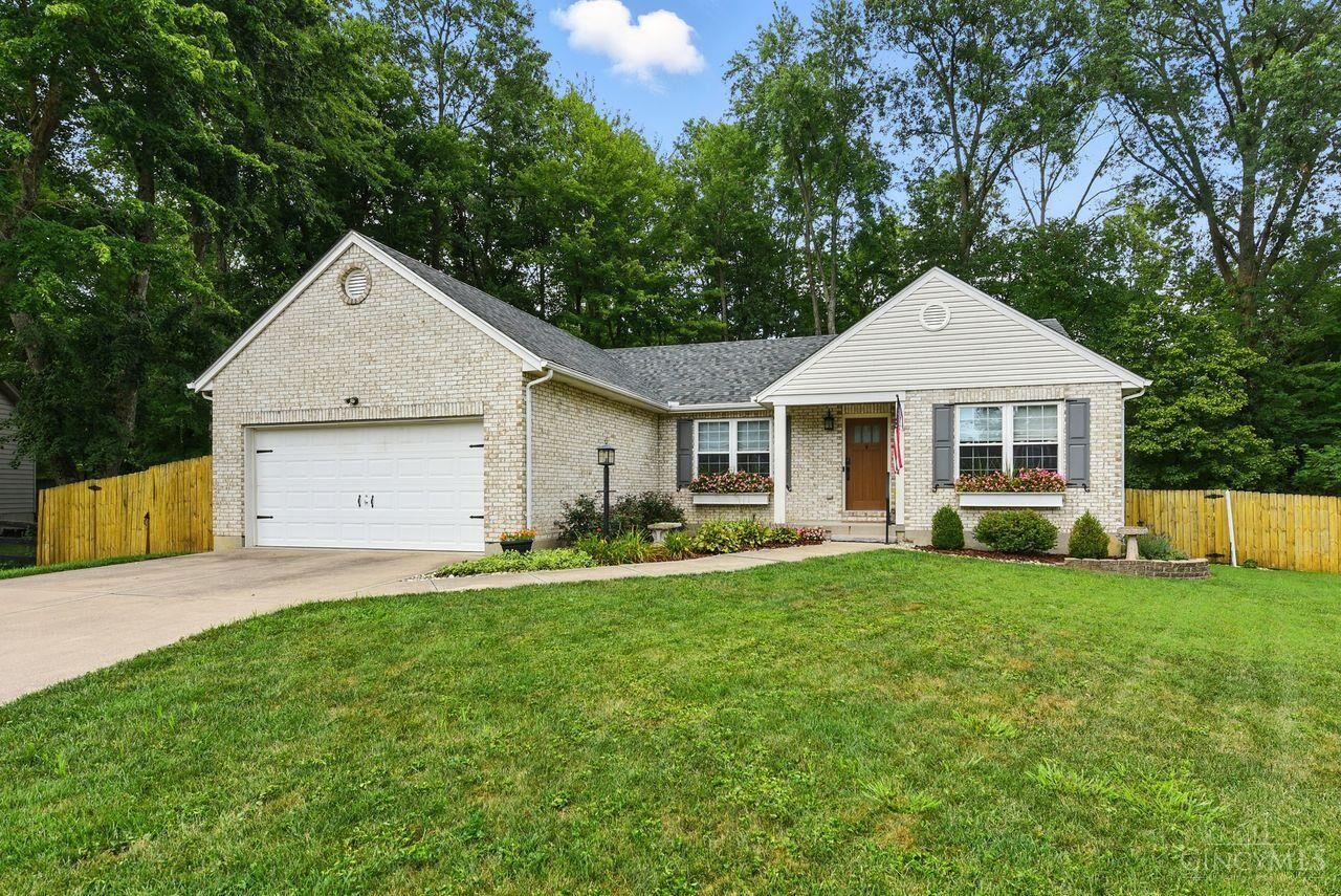 Property Photo: 5908 Greywolf Court OH 45150