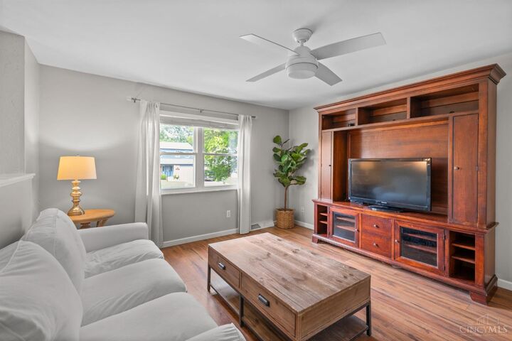 Property Photo:  1682 Eastwind Court  OH 45230 