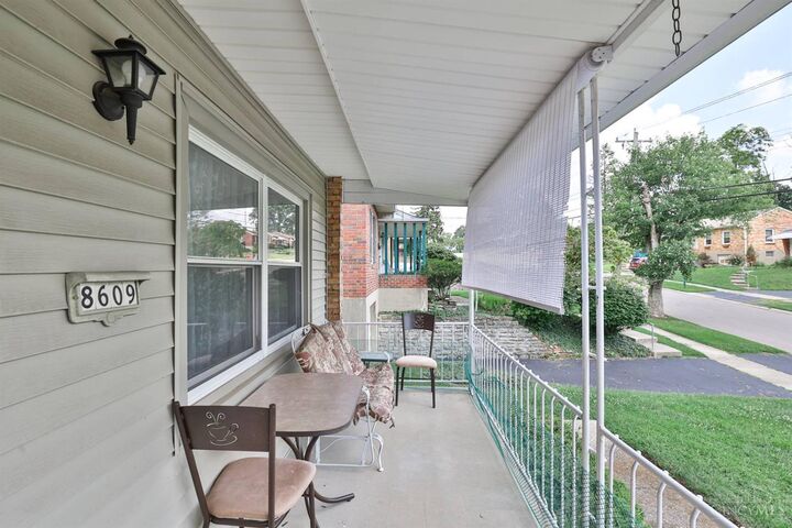 Property Photo:  8609 Wicklow Avenue  OH 45236 