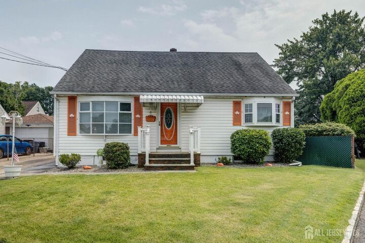 Property Photo:  4 Jasko Court  NJ 08879 