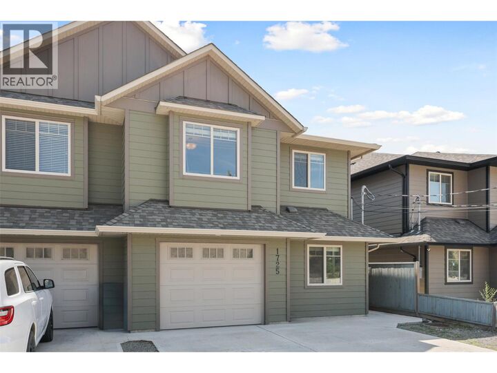1725 Parkcrest Avenue  Kamloops BC V2B 4W8 photo