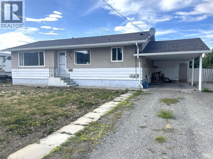 Photo de la propriété:  872 Selkirk Avenue  BC V2B 1T9 