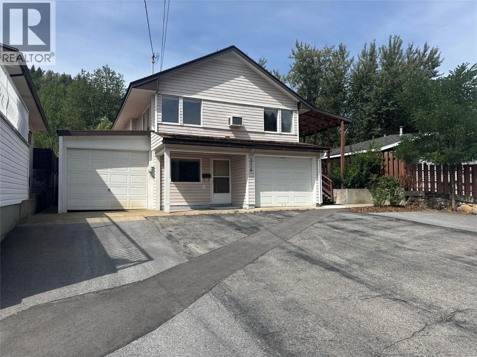 Photo de la propriété: 316 2nd Avenue BC V1R 4V3