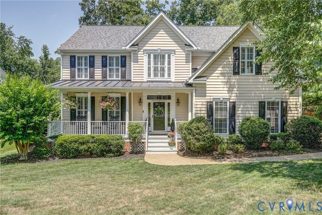 Property Photo: 13530 Raftersridge Terrace VA 23113