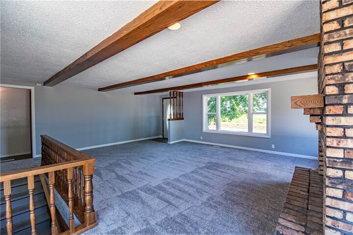 Property Photo: 746 Cr 1500N IL 61951