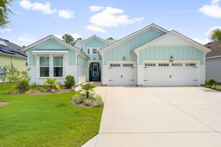 Property Photo: 8670 Treasure Past Way FL 32413