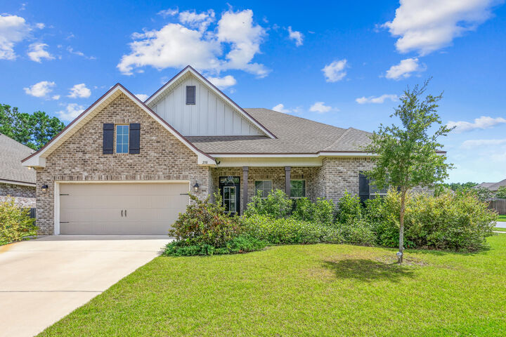 Property Photo:  258 Blaze Boulevard  FL 32439 