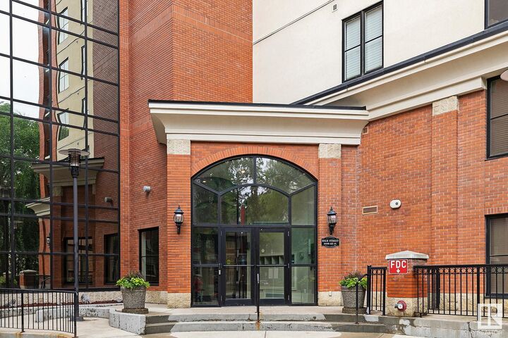 Property Photo:  10108 125 Street NW 903  AB T5N 4B6 