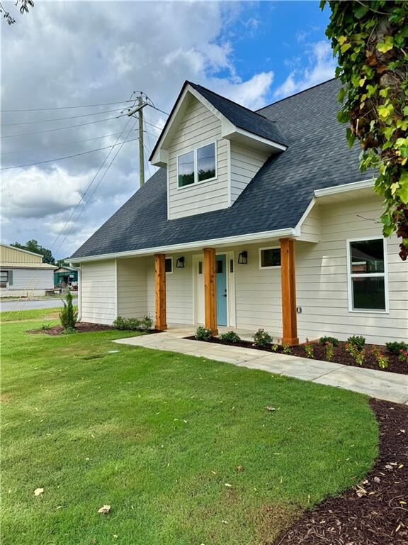 Property Photo: 121 S Railroad St GA 30103