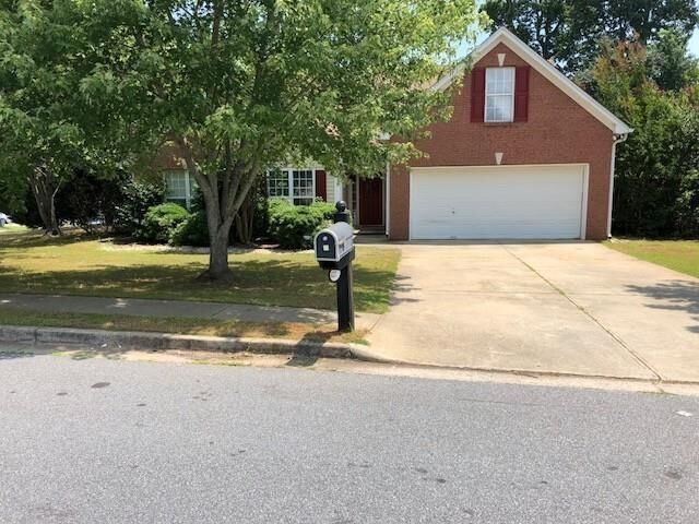 427 Lee Miller Drive  Suwanee GA 30024 photo