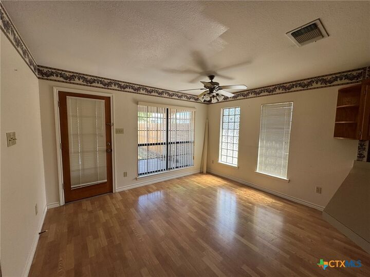 Property Photo:  1530 Eastridge Parkway  TX 78155 