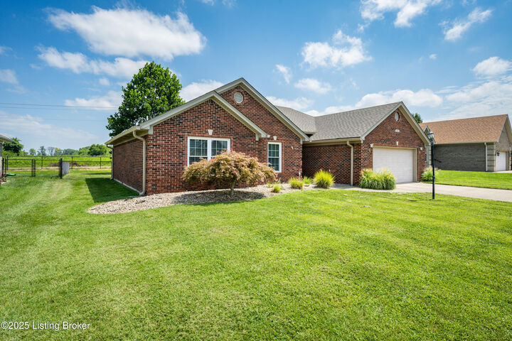 Property Photo:  3237 Rosemont Dr  IN 47130 