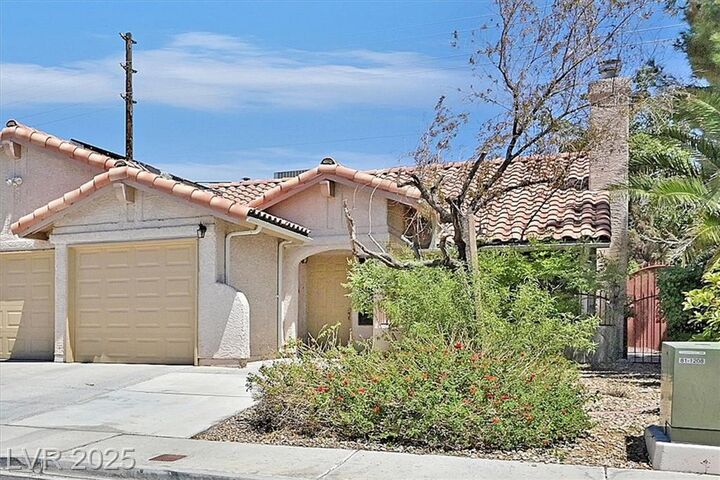 Property Photo:  7098 Rusty Nail Way  NV 89119 