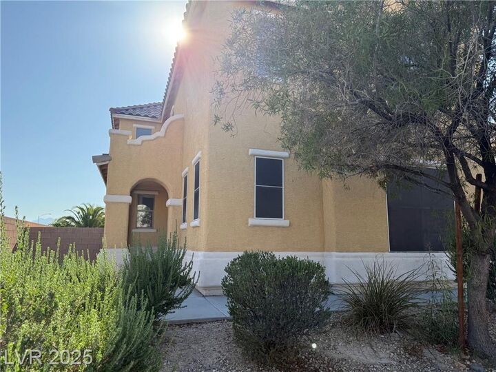 Property Photo:  5717 Red Roof Street  NV 89081