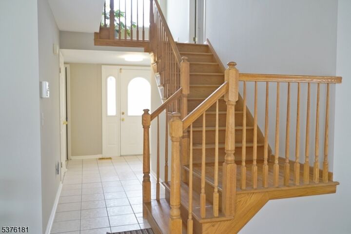 Property Photo: 1411 Sherwood Rd NJ 07036