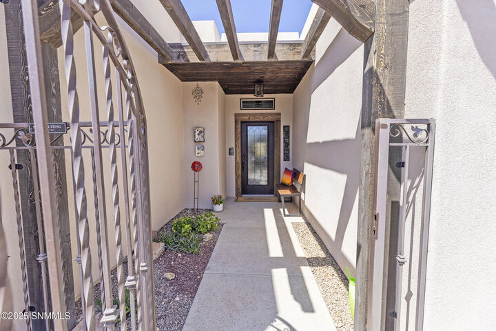 Property Photo:  6043 Atlas Street  NM 88012 