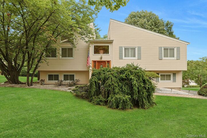 12 Rockridge Drive  Thiells NY 10984 photo