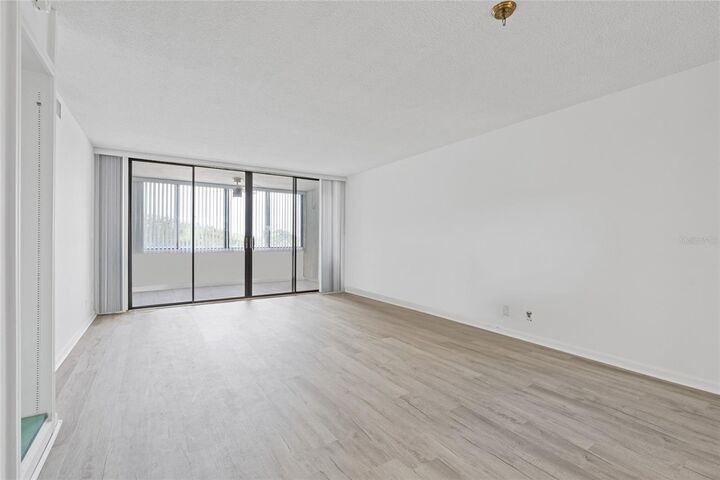 Property Photo: 2621 Cove Cay Drive 407 FL 33760