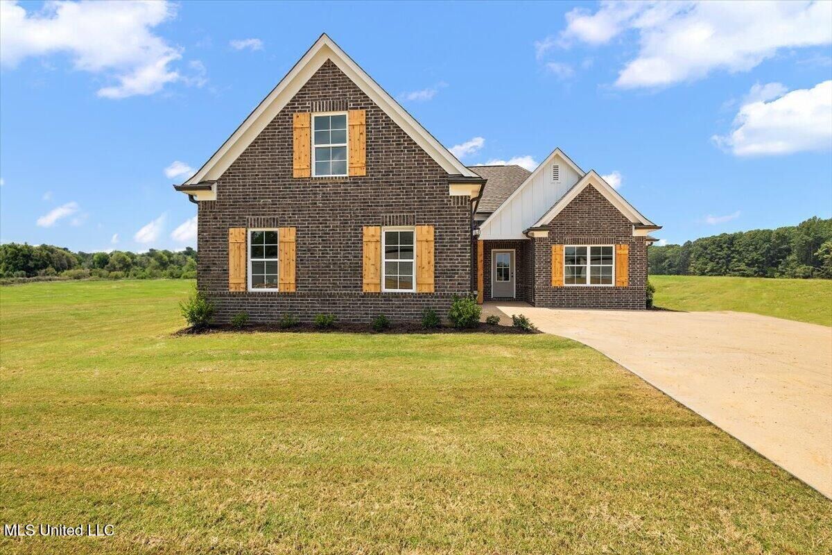Property Photo:  6348 Jameson Cove  MS 38680 