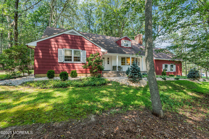 20 Squire Terrace  Colts Neck NJ 07722 photo