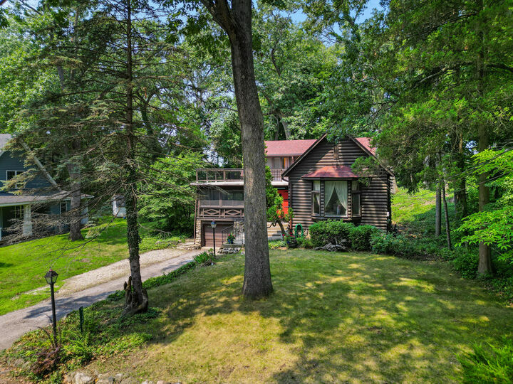 Property Photo: 4128 Ponchartrain Drive MI 49117
