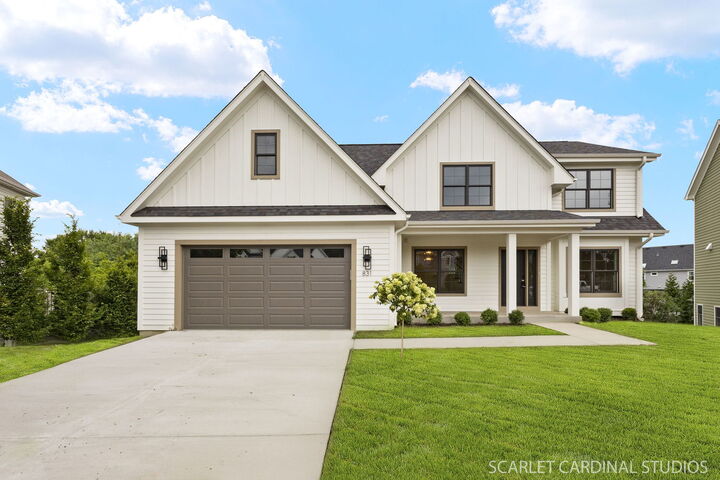 831 Avon Court  Glen Ellyn IL 60137 photo