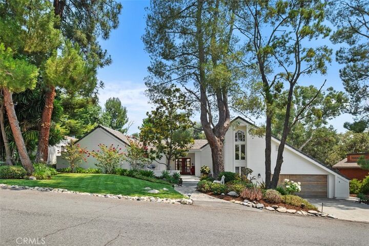 Property Photo: 23522 Via Alondra CA 92679