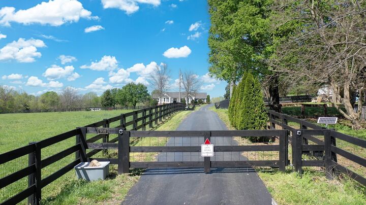 Property Photo:  349 Naron Rd  TN 37160 