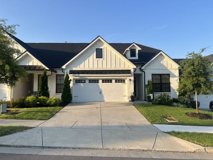823 Sunset View Dr  Hermitage TN 37076 photo