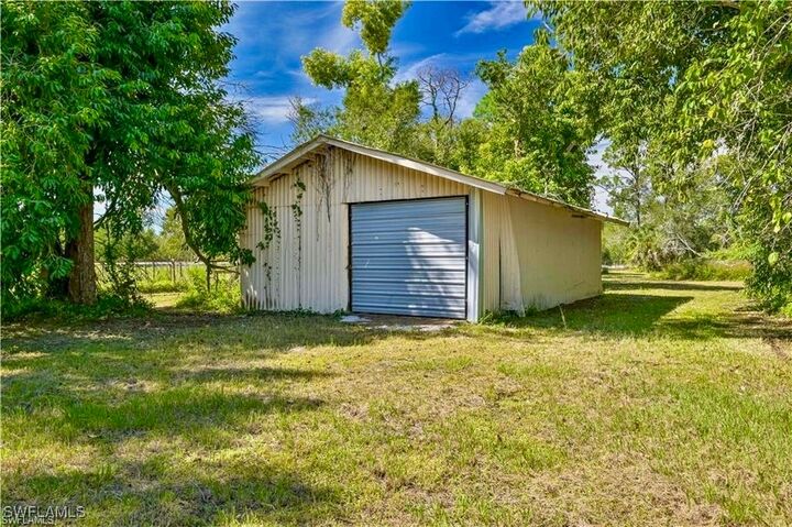 Property Photo:  6570 Carmelita Drive  FL 33905 