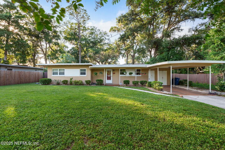 5861 Michigan Avenue  Jacksonville FL 32211 photo
