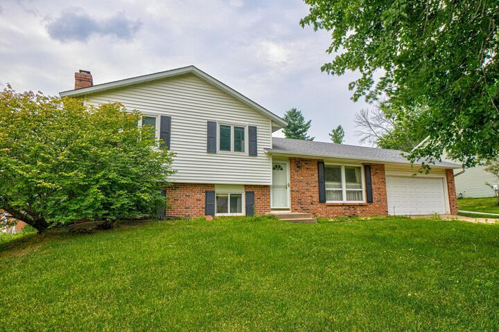 Property Photo: 2868 Icerose Lane MN 55082