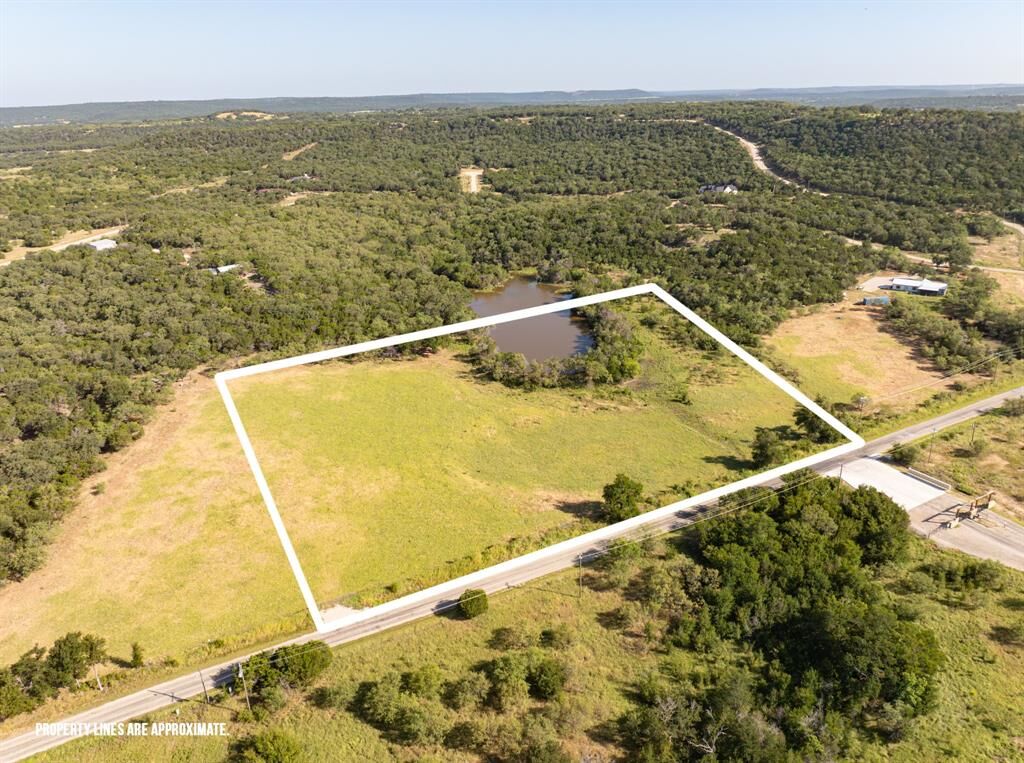 Property Photo: 4171 Pleasant Valley Road TX 76067