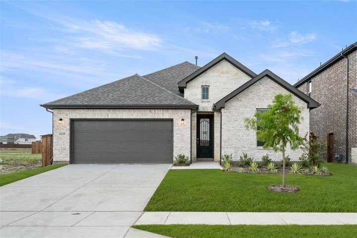 1135 Rothland  Red Oak TX 75154 photo
