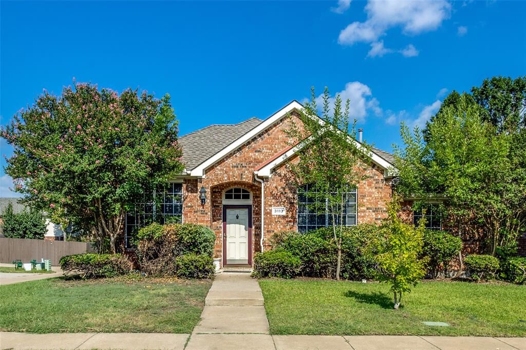 Property Photo: 3113 Longleaf Drive TX 75070