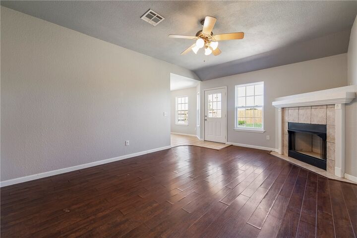 Property Photo:  520 Dewberry Lane  AR 72719 