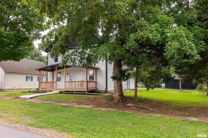 Property Photo:  603 E Carter Street  IL 62959 