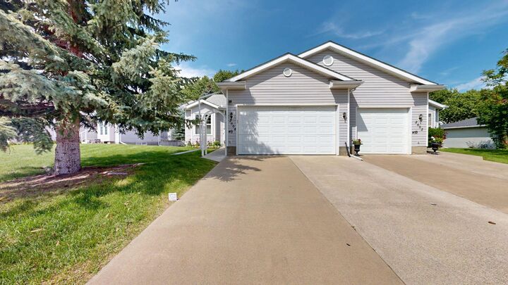 2604 26 Street 9  Nanton AB T0L 1R0 photo