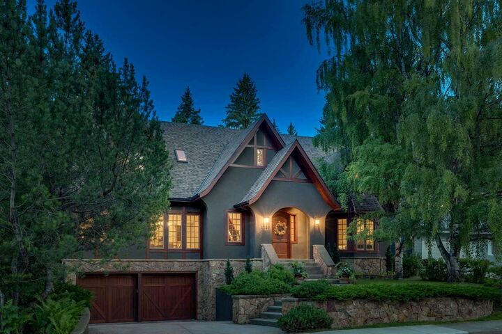 1227 Lansdowne Avenue SW  Calgary AB T2S 1A4 photo