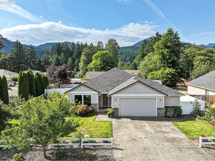 7 Shady Oak Ln  North Bonneville WA 98639 photo