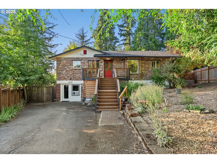 3740 Potter St  Eugene OR 97405 photo