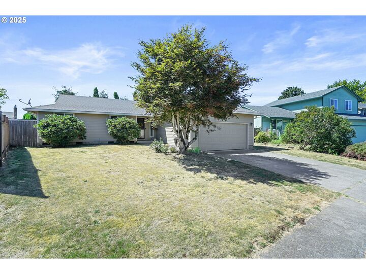 Property Photo:  421 SW Lillyben Ave  OR 97080 