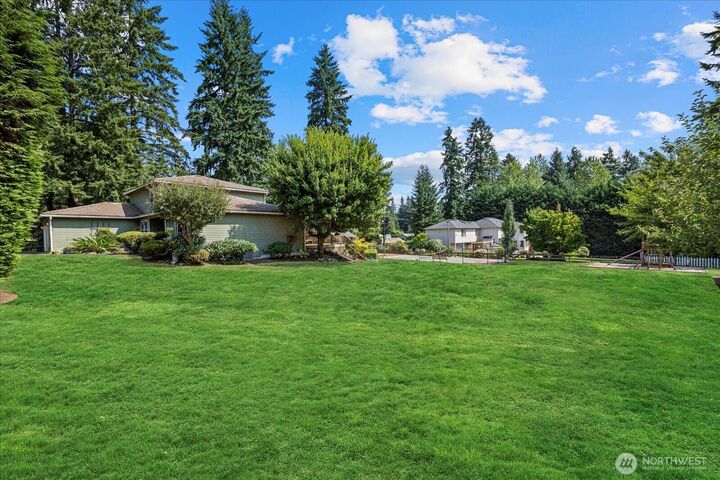 Property Photo:  19418  170th Avenue NE  WA 98072 