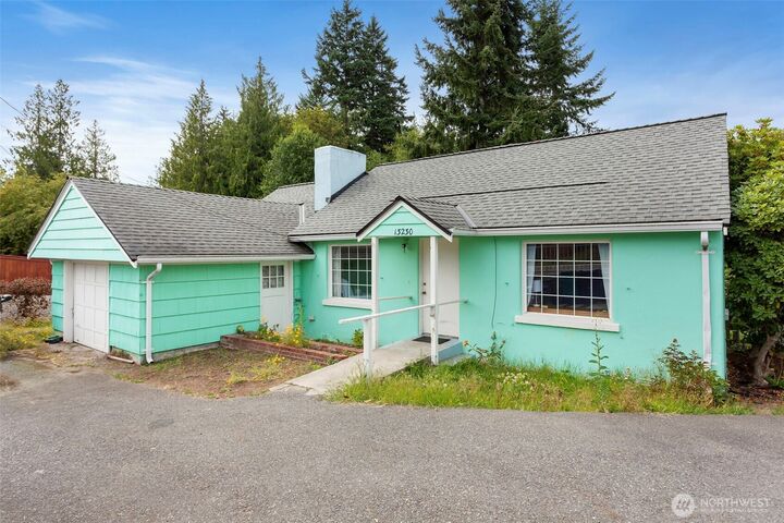 13230  Beverly Park Road  Mukilteo WA 98275 photo