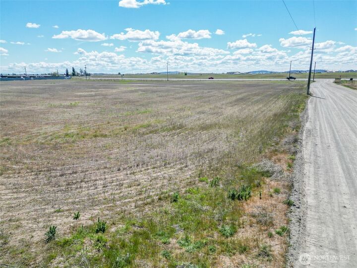 Property Photo:  116 S Marlette Lane  WA 99022 