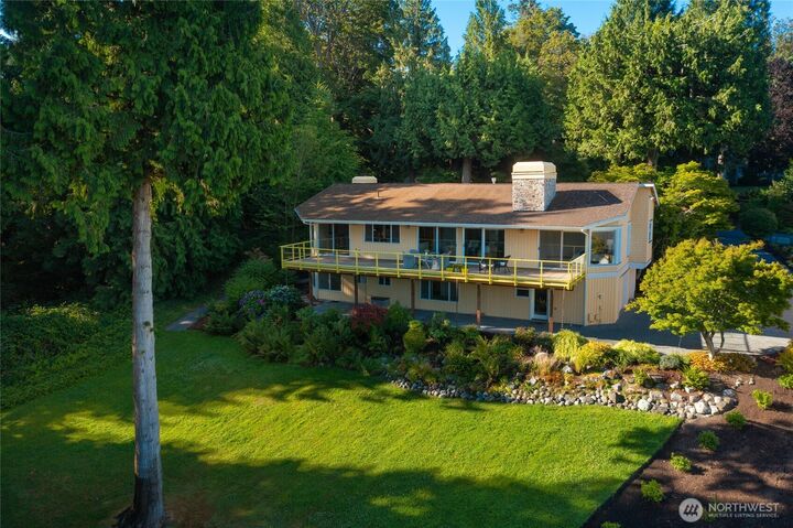9175  Great Blue Heron Lane  Blaine WA 98230 photo